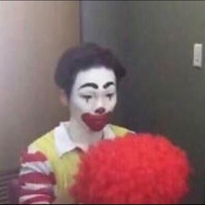 Meet your Posher, Ava